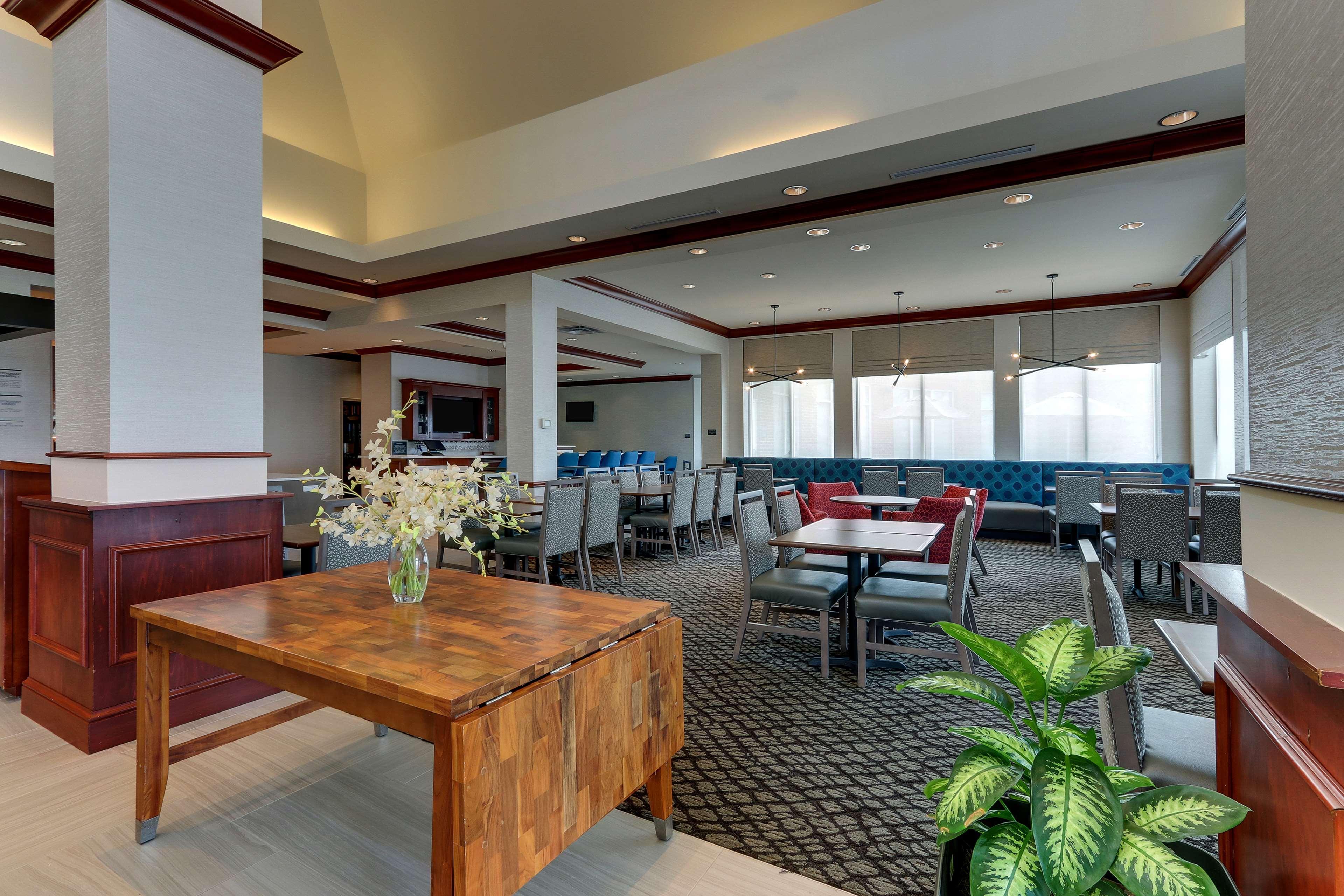Hilton Garden Inn Indianapolis Airport Plainfield Eksteriør billede
