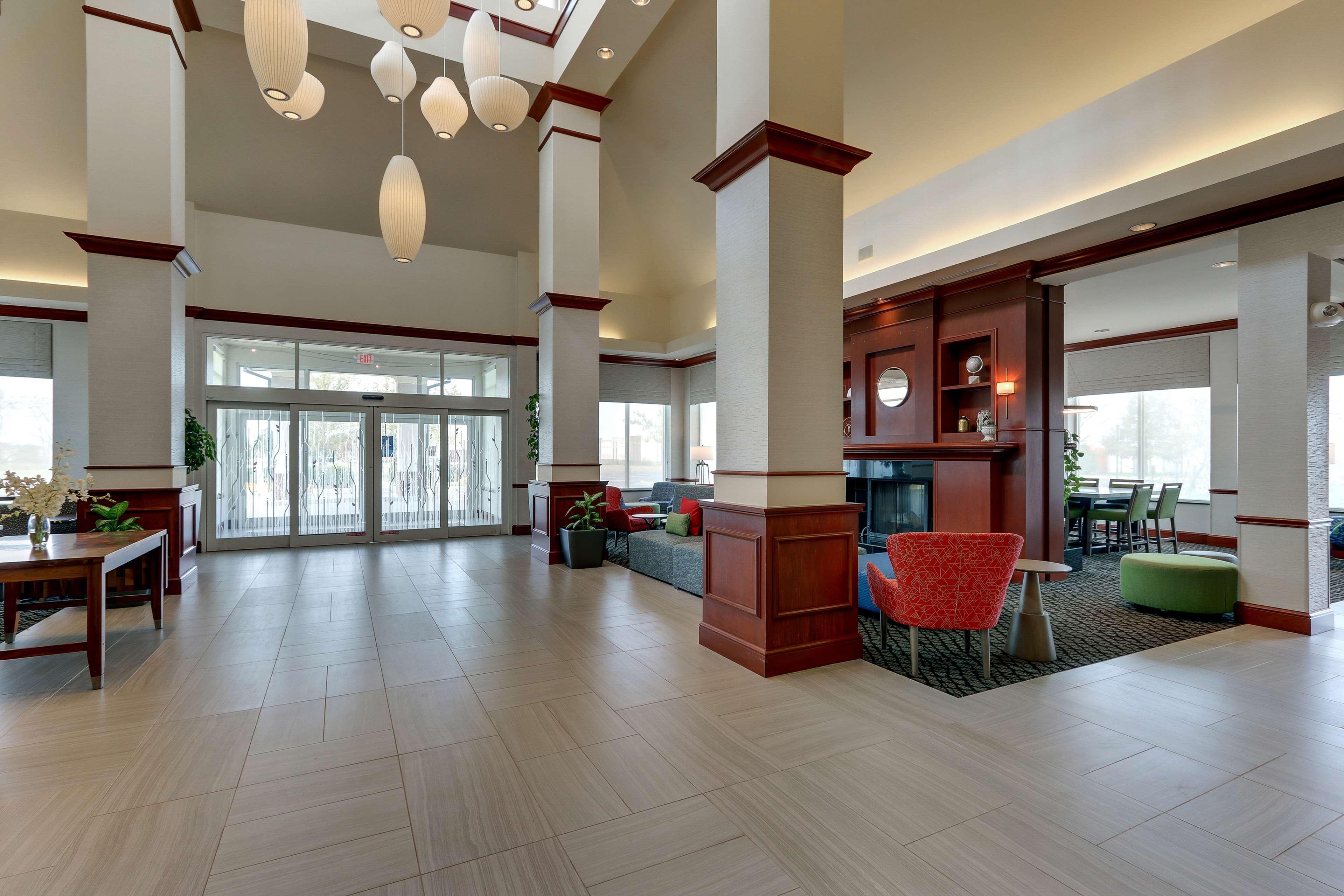 Hilton Garden Inn Indianapolis Airport Plainfield Eksteriør billede