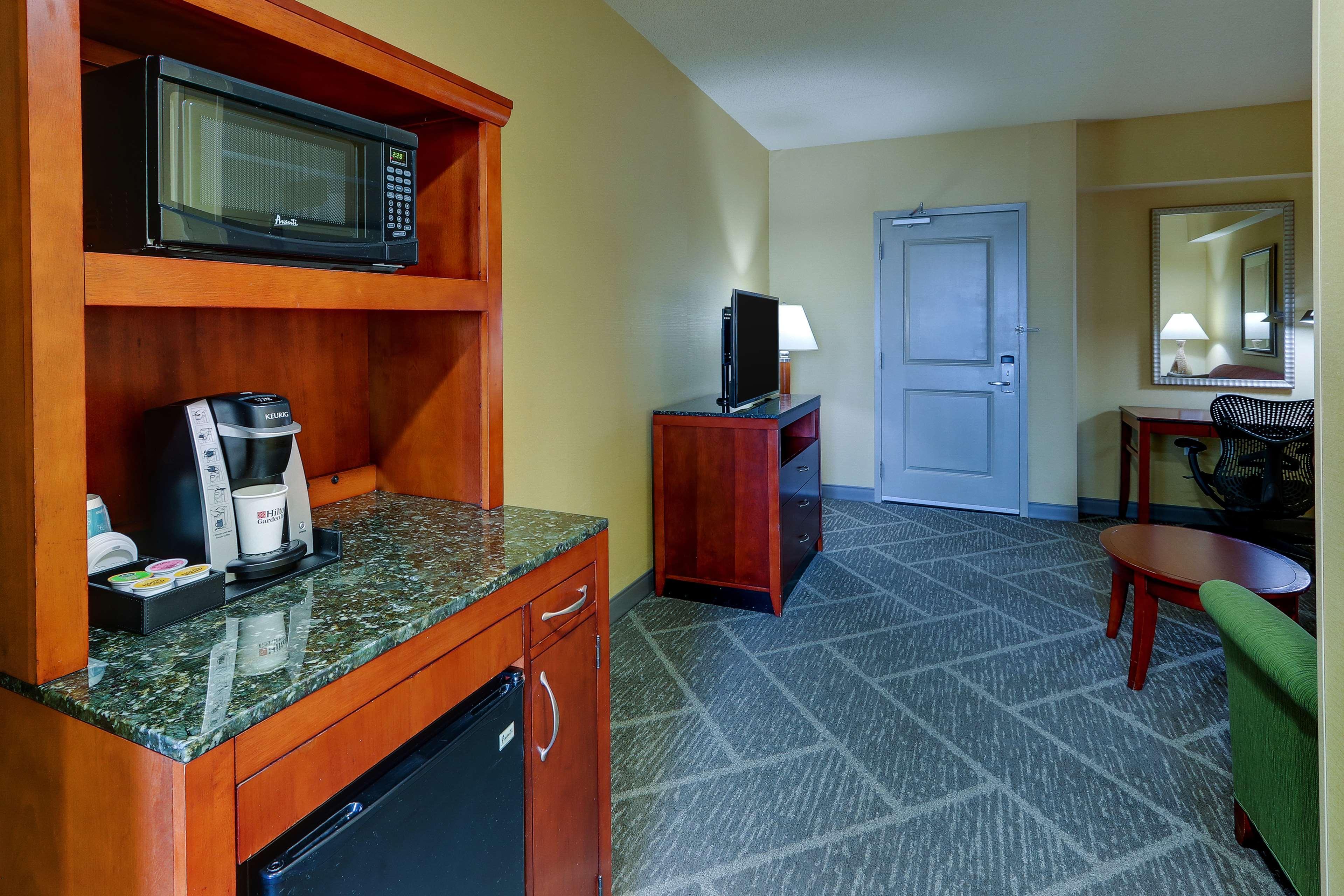 Hilton Garden Inn Indianapolis Airport Plainfield Eksteriør billede