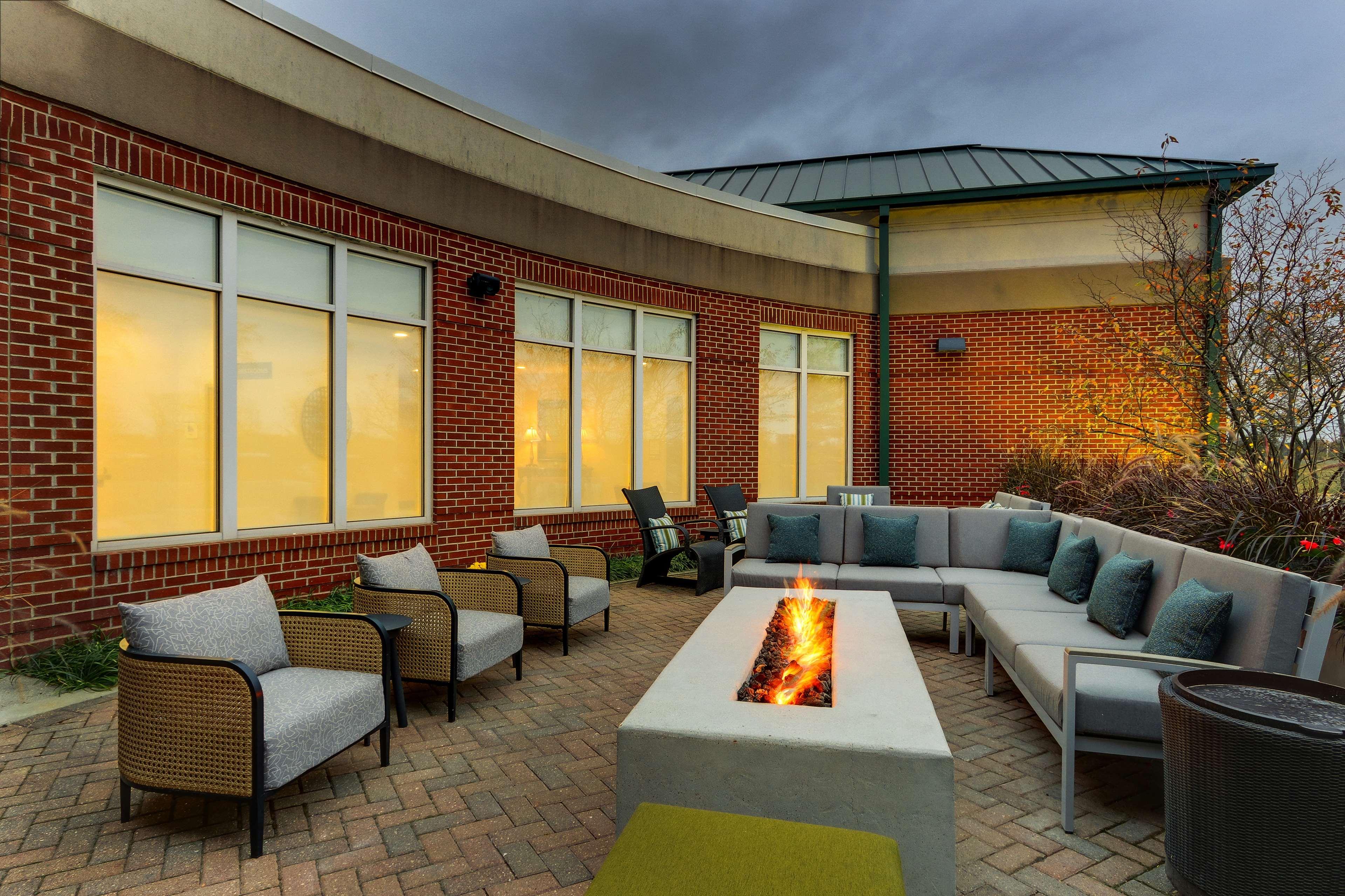 Hilton Garden Inn Indianapolis Airport Plainfield Eksteriør billede